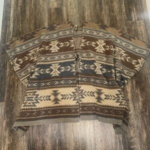 STETSON Aztec Sweater Poncho. NWOT. ONE SIZE.
